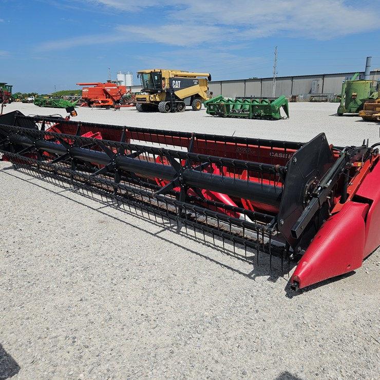 2011 CASE IH 3020