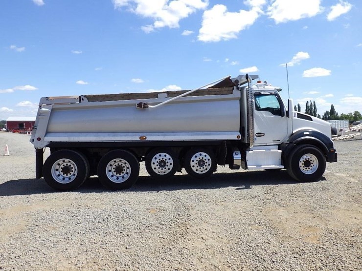 2017-kenworth-t880-image-3
