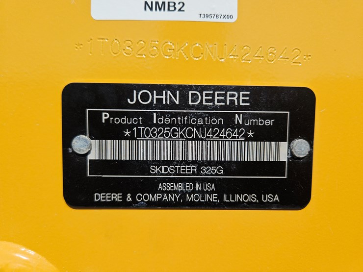 2022-deere-325g-image-16