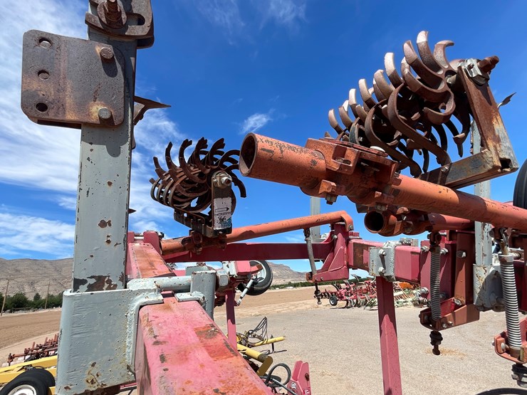 #9030-•-dave-koenig-3-pt-folding-gallina-tillage-tool-bar-image-23
