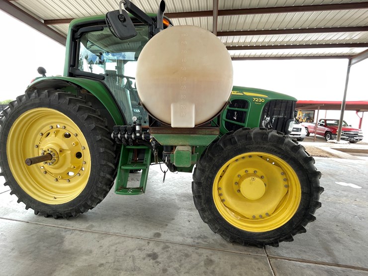 john-deere-7230-premium-image-86