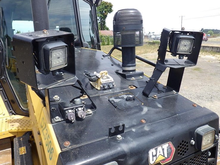 2020-caterpillar-d5-lgp-image-27