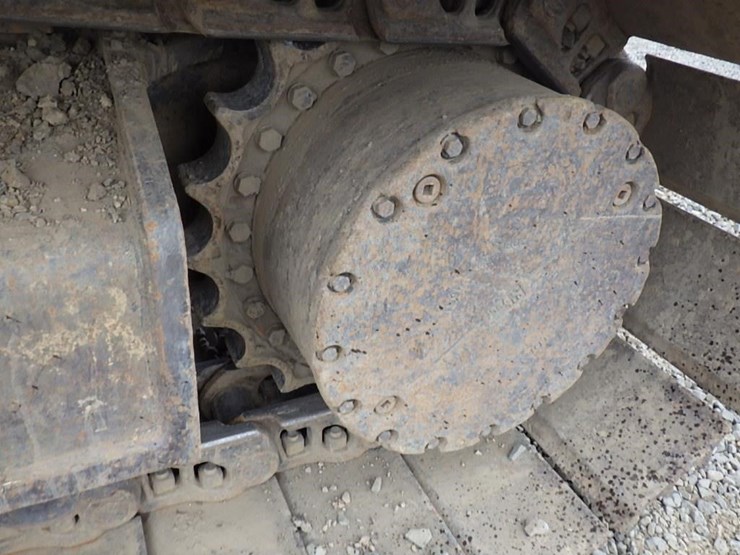 2016-komatsu-pc490-lc-11-image-42