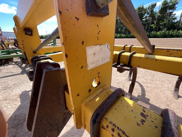#9033-•-hamby-3-pt-field-cultivator-image-10