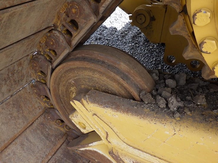 2020-caterpillar-d5-lgp-image-65