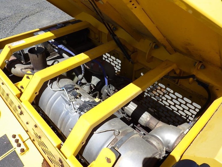 2018-terramac-rt14r-image-15