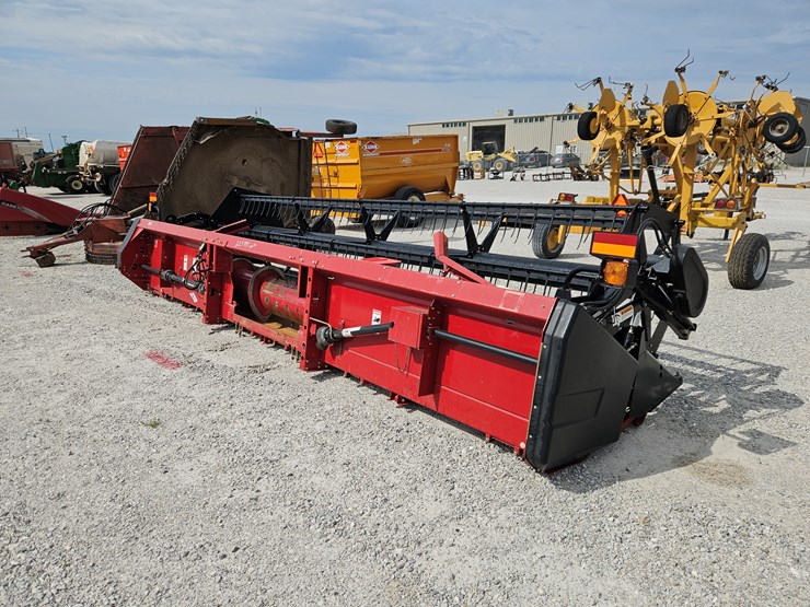 2006-case-ih-1020-image-9