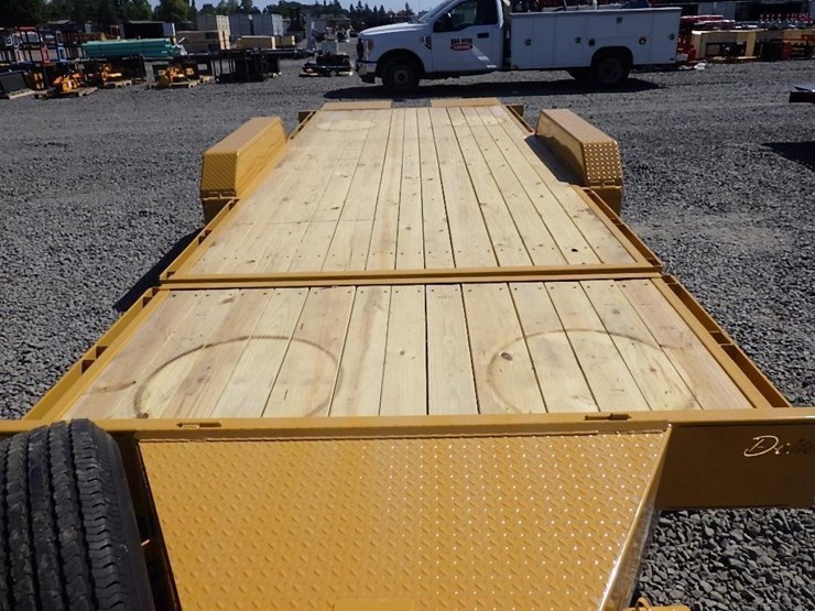 2025-delta-7'x20'-t/a-tilt-deck-trailer-image-10