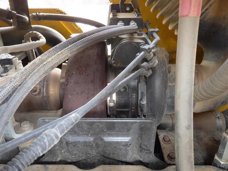 komatsu-d61ex-24-image-41