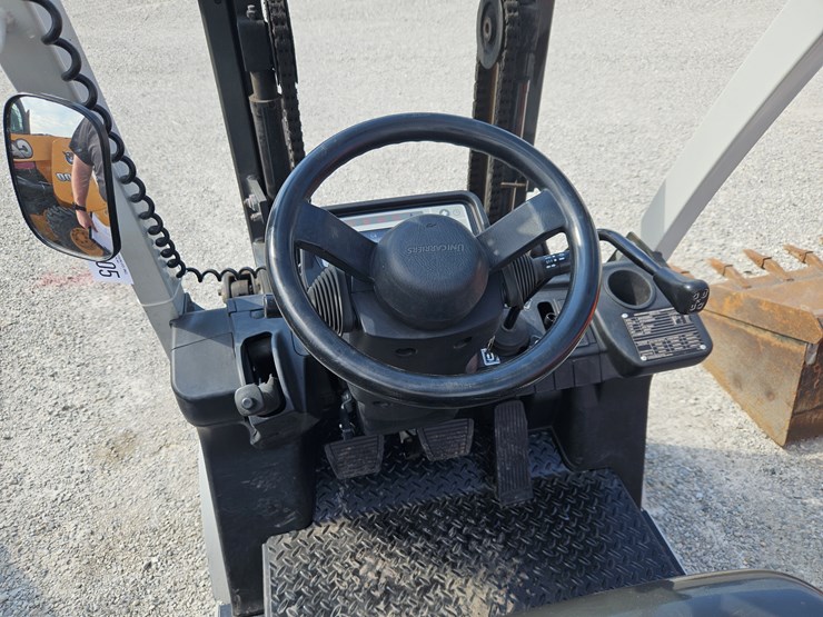 #203105-•-2018-unicarrier-mcp1f2a25-forklift-image-7