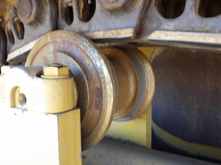 2019-caterpillar-d7e-lgp-image-21