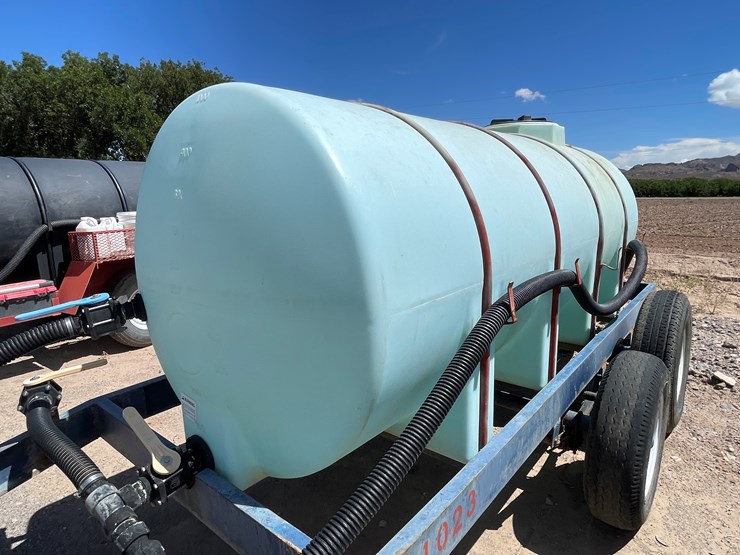 #9140-•-1000-gallon-fertilizer-tank-image-27