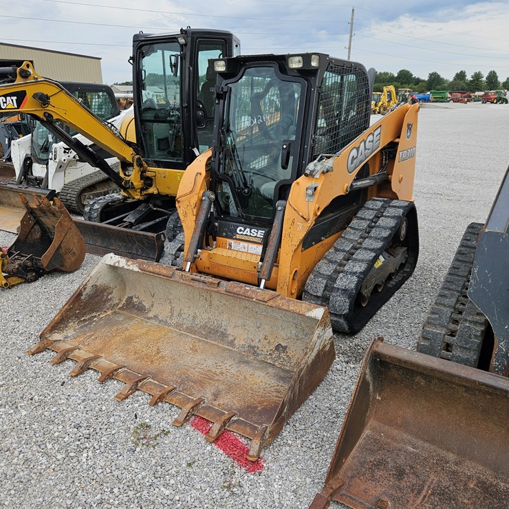 2016 CASE TR310