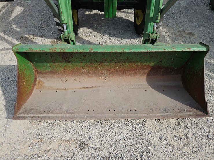 2002-john-deere-5320-image-3