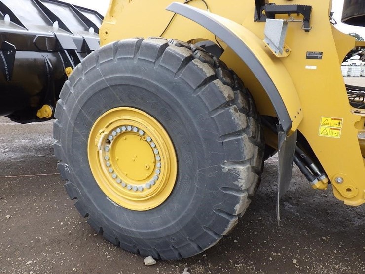 2022-caterpillar-980-image-61