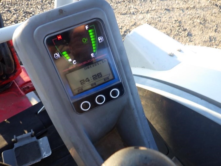 2020-takeuchi-tb230-image-30