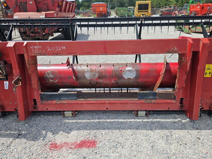2011-case-ih-3020-image-7