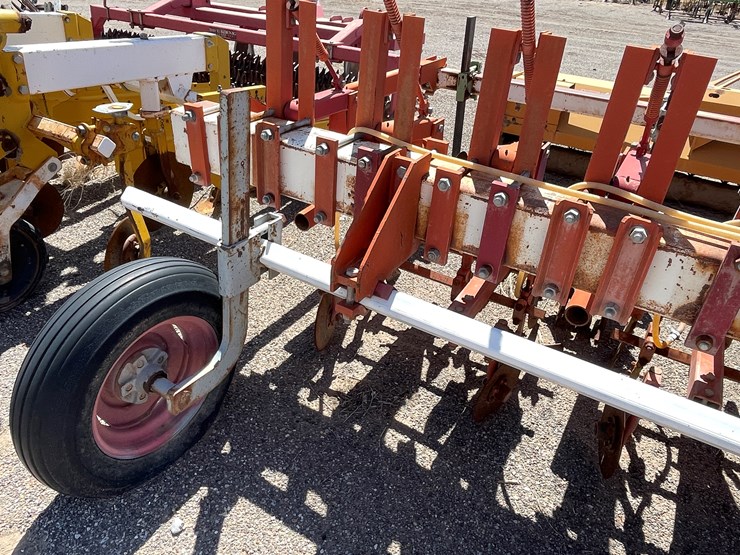 #9109-•-david-koenig-4-row-cultivator,-3-pt-image-25