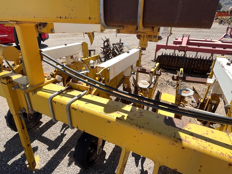 #9108-•-buffalo-cultivator-3-pt-image-17