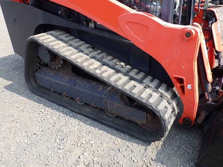 kubota-svl97-2-image-35
