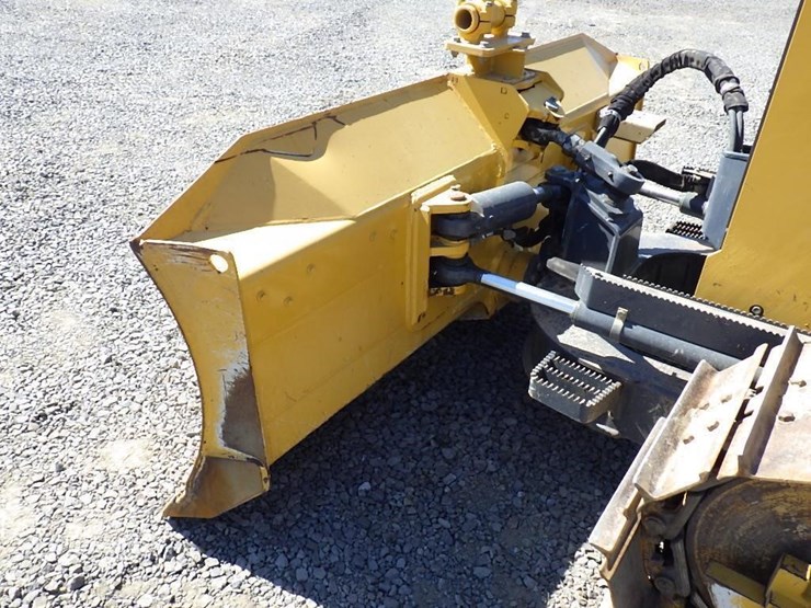 2021-deere-550k-image-8