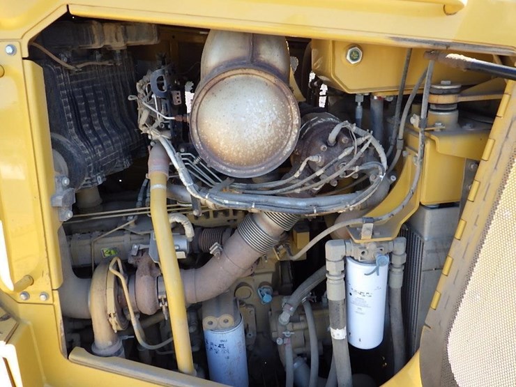 2012-caterpillar-d7e-image-20