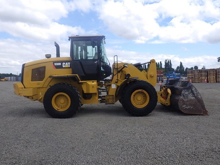2018-caterpillar-938m-image-3