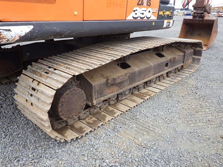 2015-hitachi-zx350lc-6n-image-53