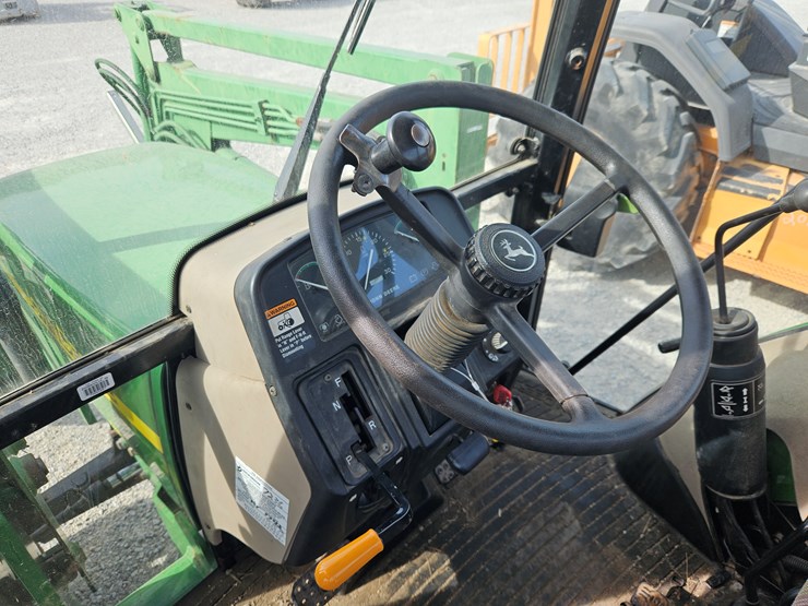 2002-john-deere-5320-image-12