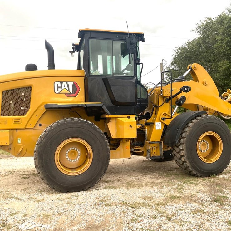 2021 CATERPILLAR 926M
