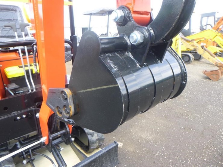 2025-tpm-16-hydraulic-excavator-image-8