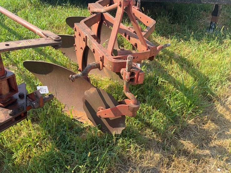 massey-ferguson-3-image-2