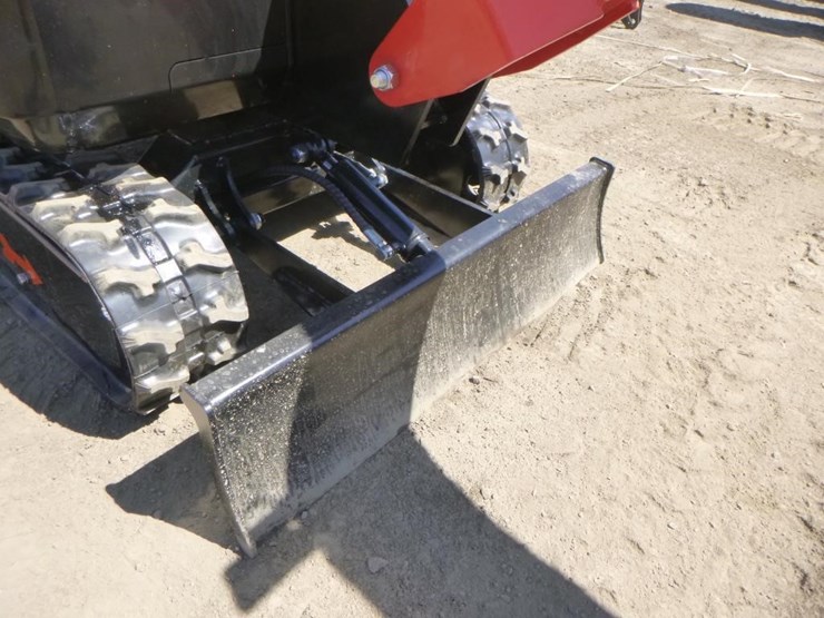 2025-tpm-16-hydraulic-excavator-image-16