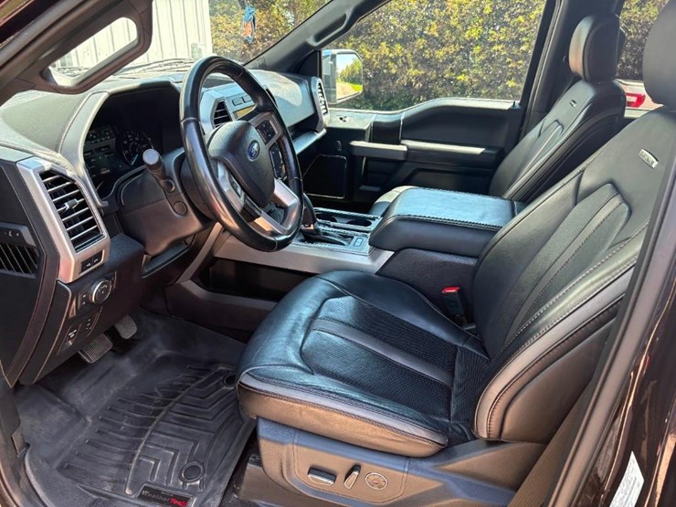2020-ford-f150-platinum-image-6