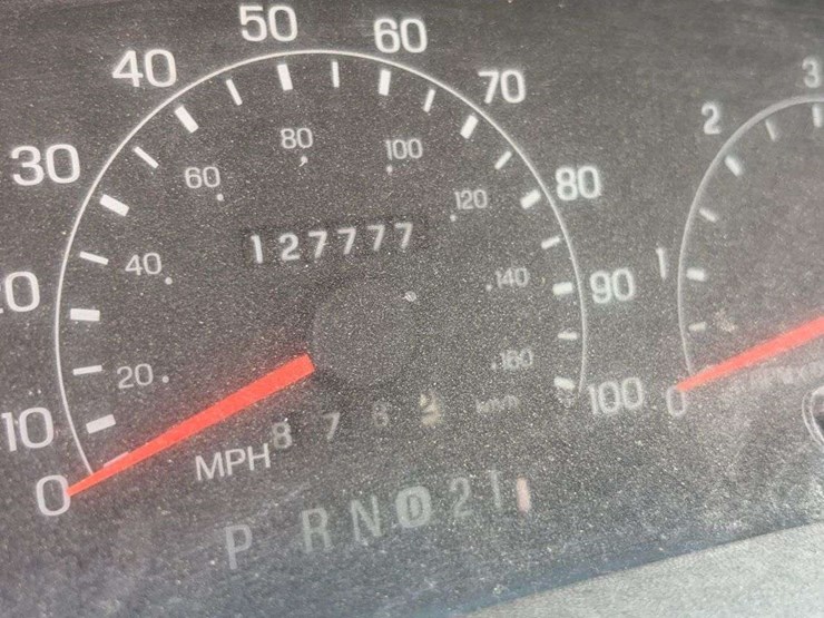 2000-ford-f550-image-25