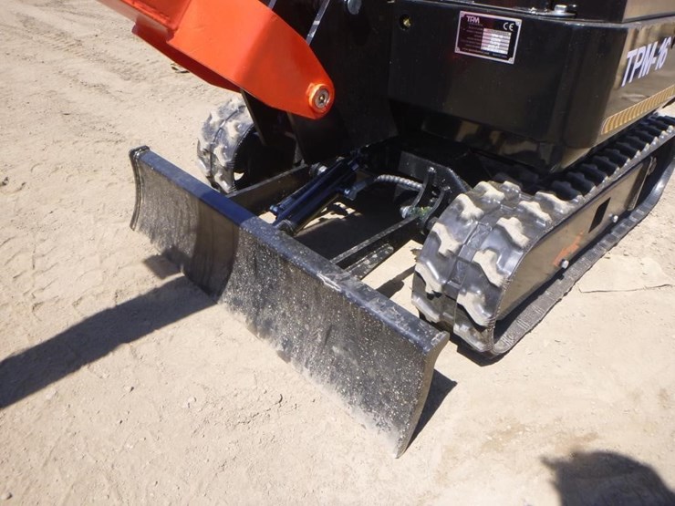 2025-tpm-16-hydraulic-excavator-image-15