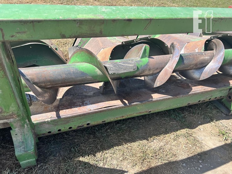 john-deere-444-image-3