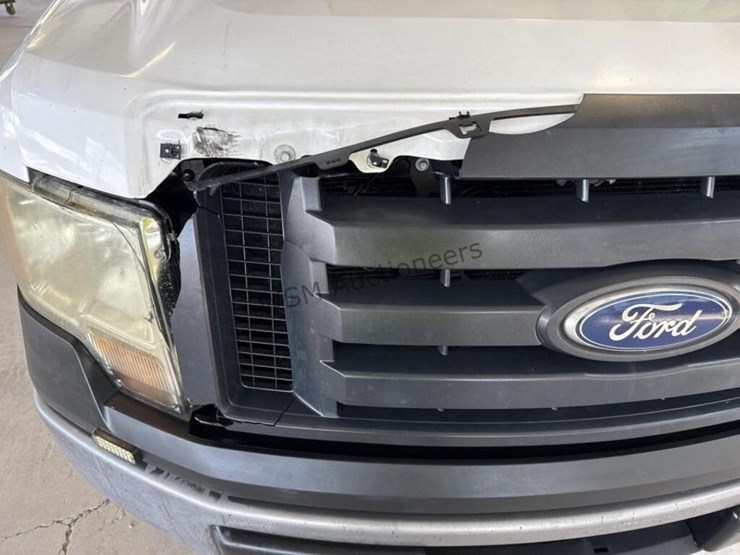 2011-ford-f150-image-11