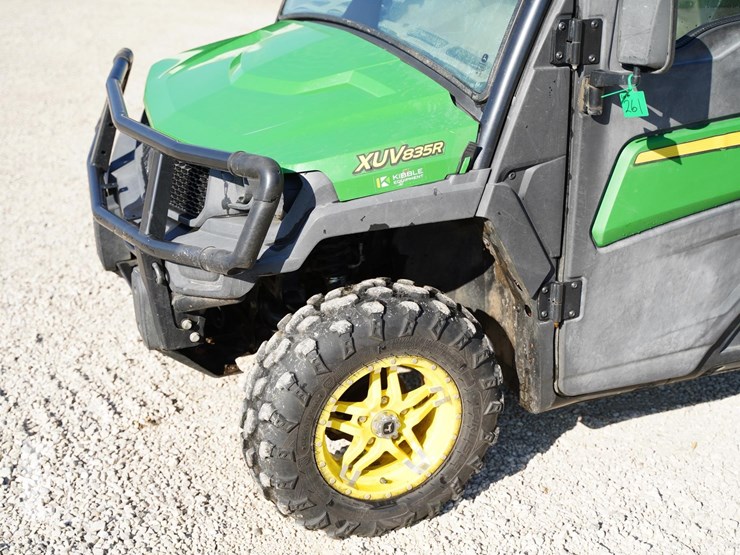 2018-john-deere-gator-xuv-835r-image-10