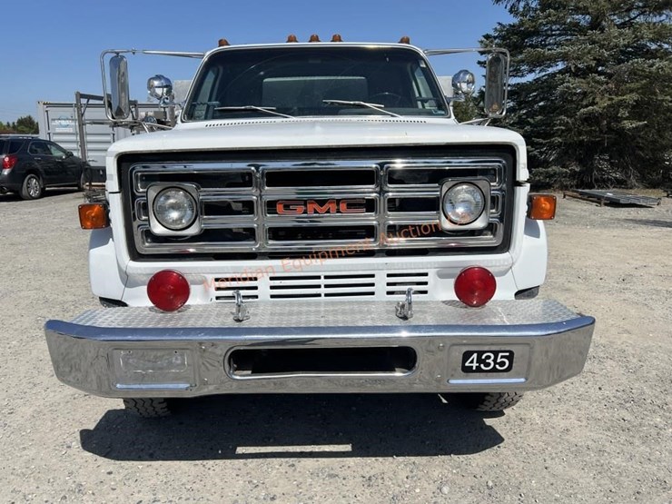 1981-gmc-7000-image-2
