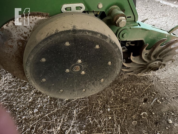 1997-john-deere-1770-image-9