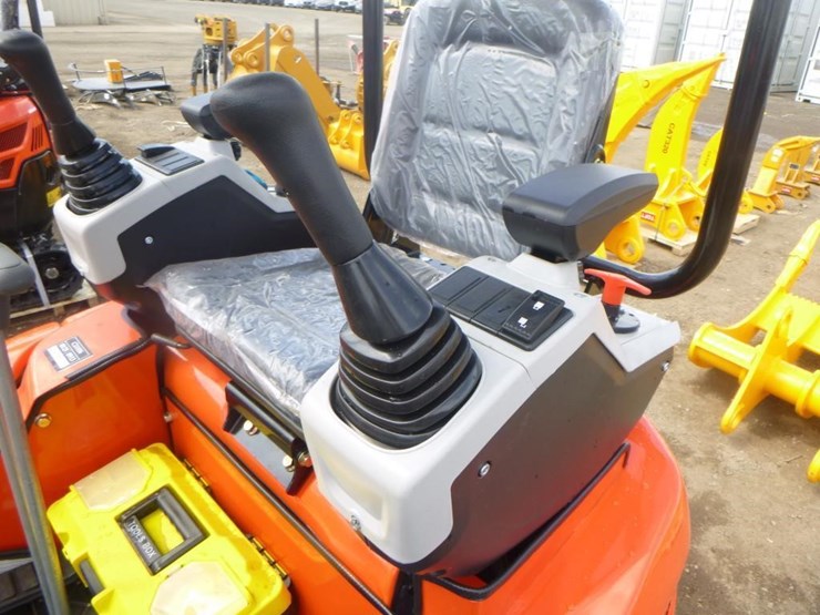2025-tpm-16-hydraulic-excavator-image-19