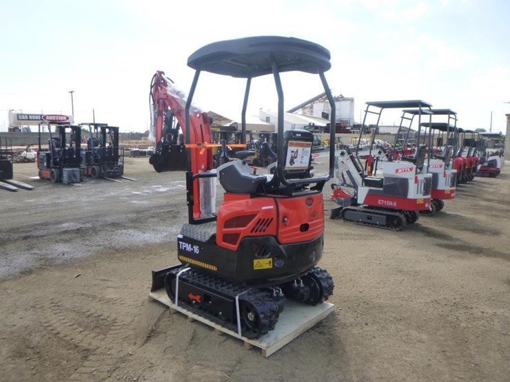 2025-tpm-16-hydraulic-excavator-image-4