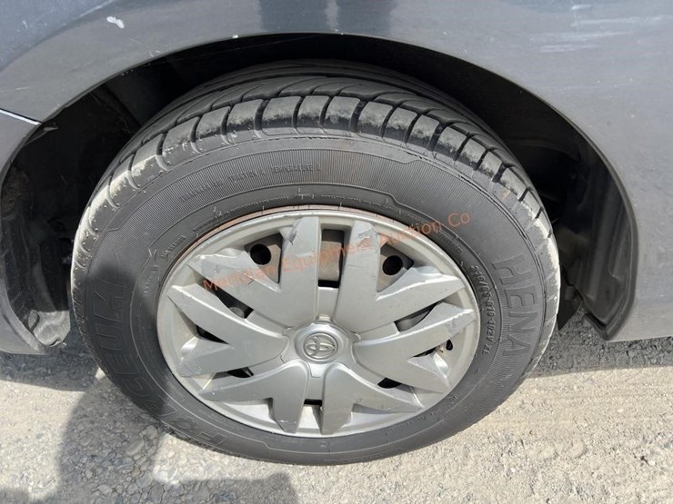 2006-toyota-sienna-image-3