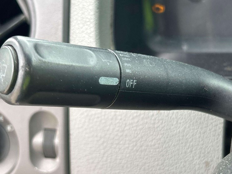 2005-ford-f150-image-16