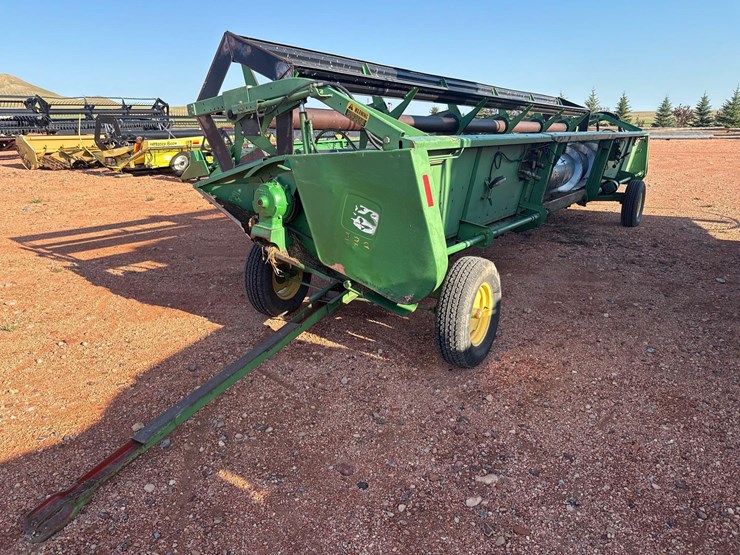 john-deere-924-image-1