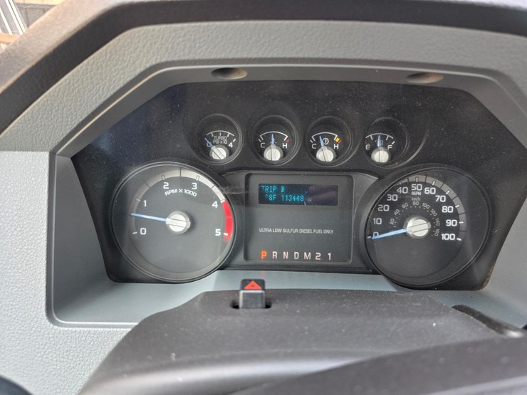 2015-ford-f550-image-18