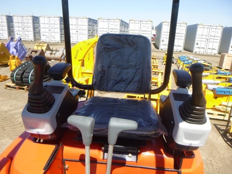 2025-tpm-16-hydraulic-excavator-image-19