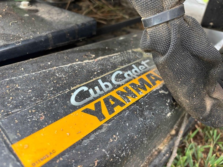 cub-cadet-yard-tractor-image-20