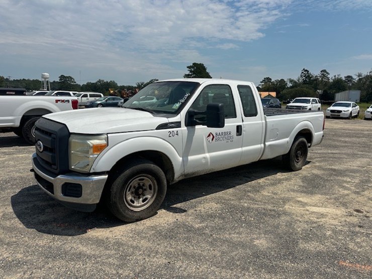 2011-ford-f250-image-1